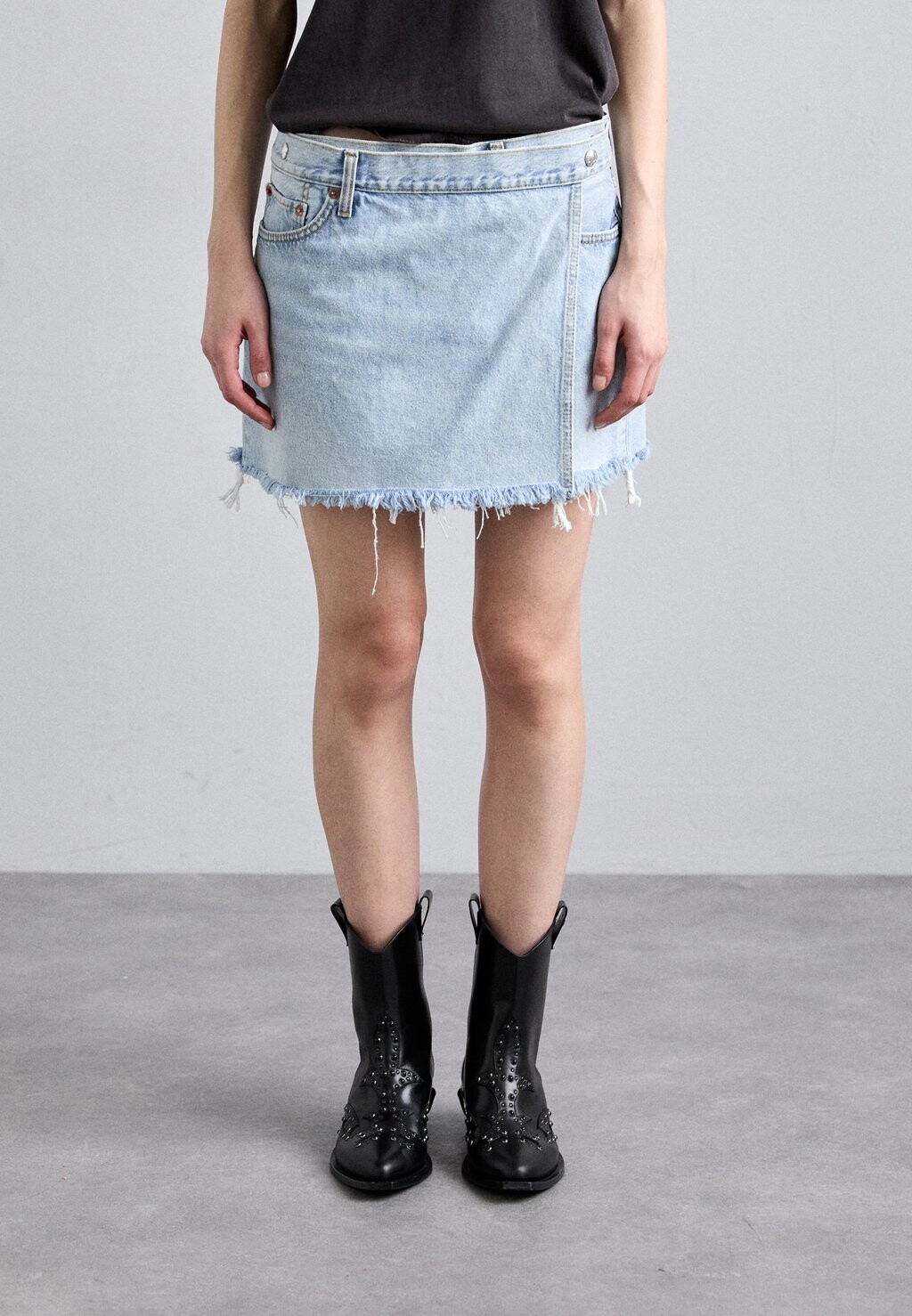 

Юбка с запахом Skirt RE/DONE, малиблю