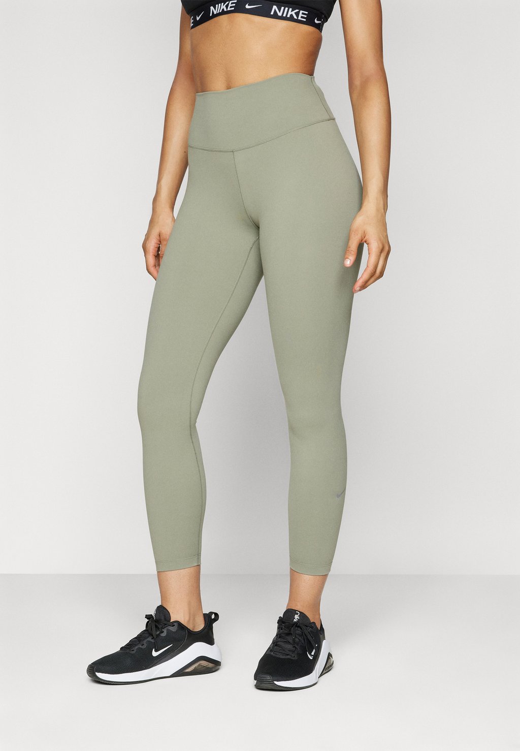 

Леггинсы ONE 7/8 Nike Performance, хаки