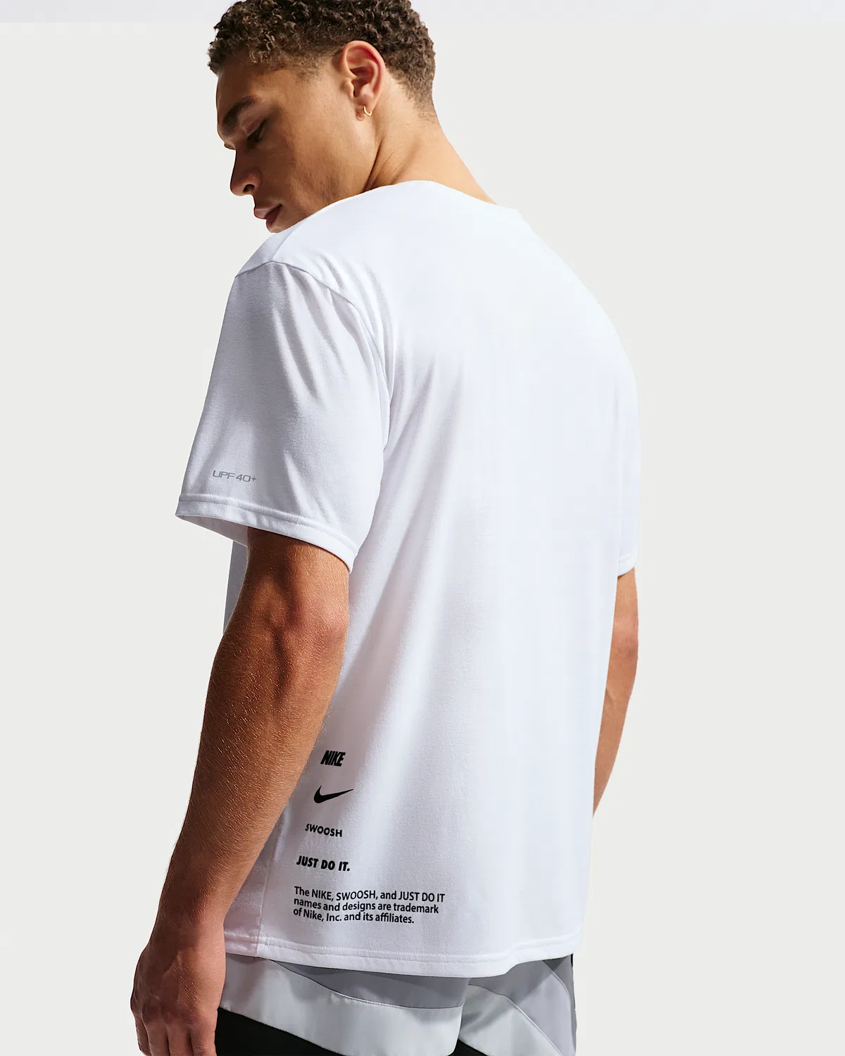 Мужская футболка Nike Swim Hydroguard Dri-FIT UV с коротким рукавом, White — фото 2