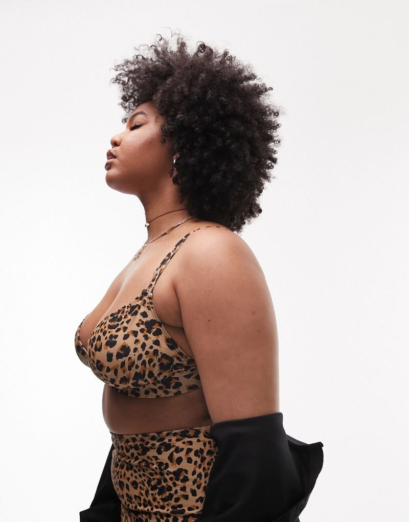 

Topshop Curve - лиф бикини с цветным леопардовым принтом и треугольными чашками