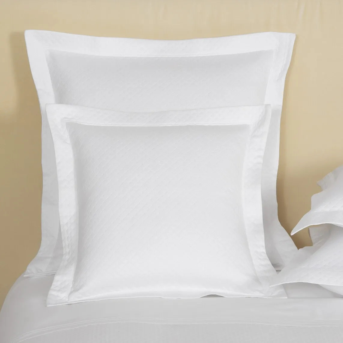

Чехол на подушку Hotel Melody Frette, белый