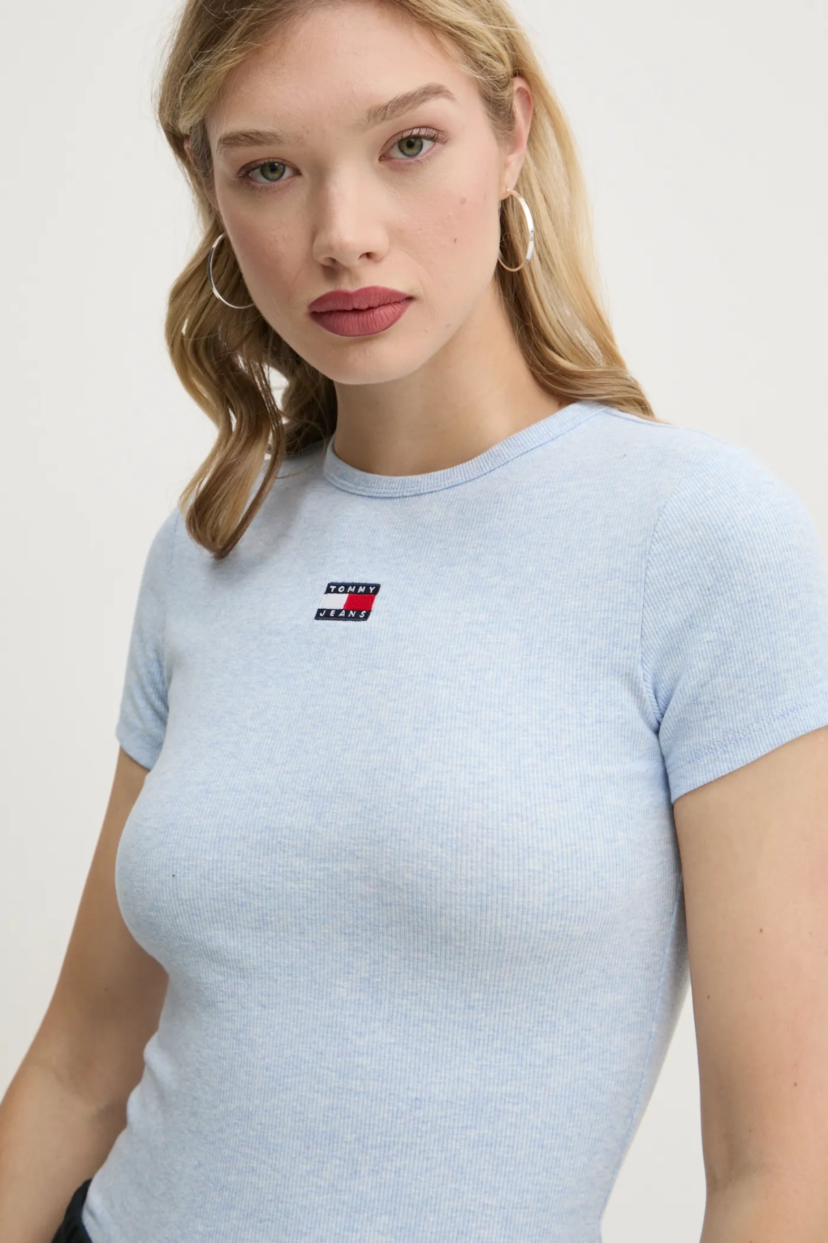 

Футболка Tommy Jeans, синий