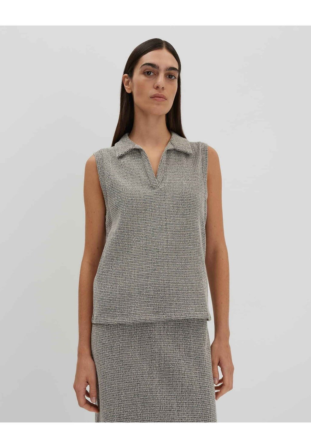 

Топ REGULAR FIT TWO TONE PRINT someday., черный