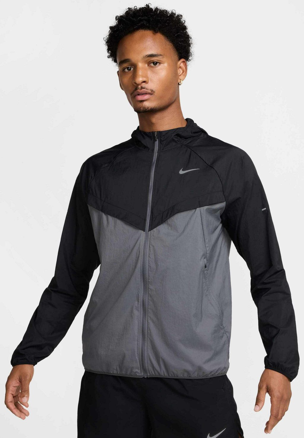 

Куртка для бега STRIDE Nike Performance, черный