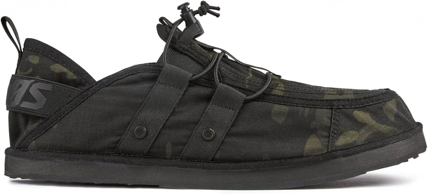 

Мужские водоотталкивающие тактические кроссовки VIKTOS Trenchfoot для улицы и дома | Мидсоль из EVA с высокой амортизацией | Можно носить как обувь или сандалии с откидным задником, черный