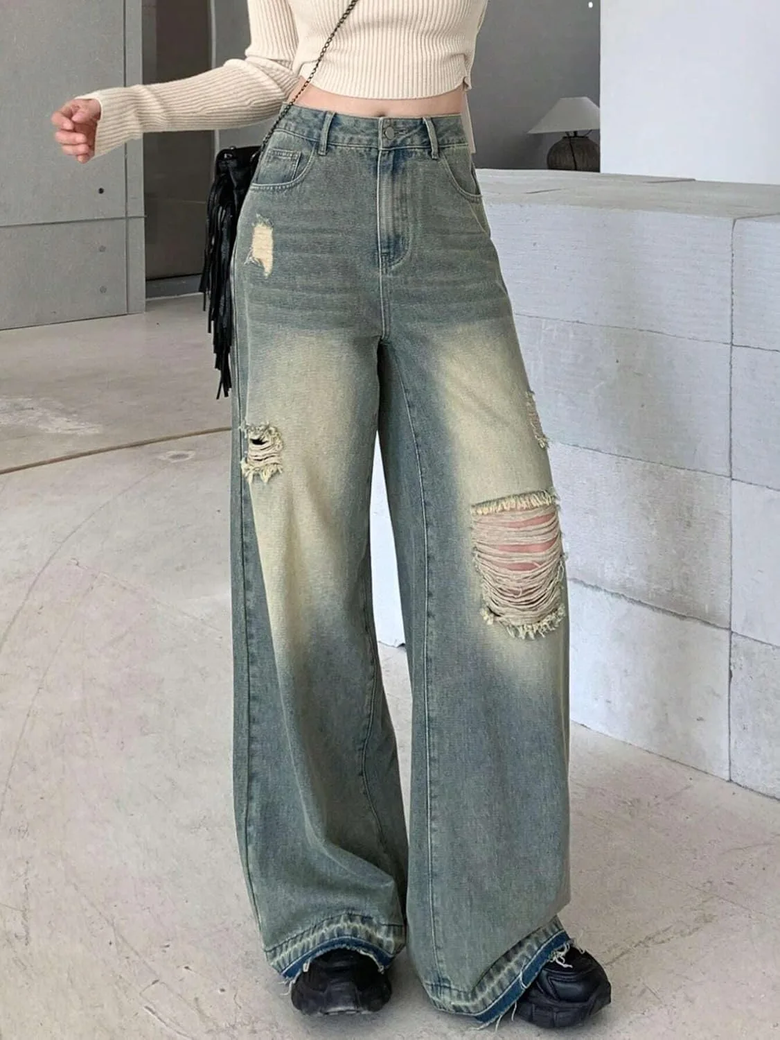 Женские классические джинсы Wide Leg, Washed Denim Generic, Medium Wash — фото 4