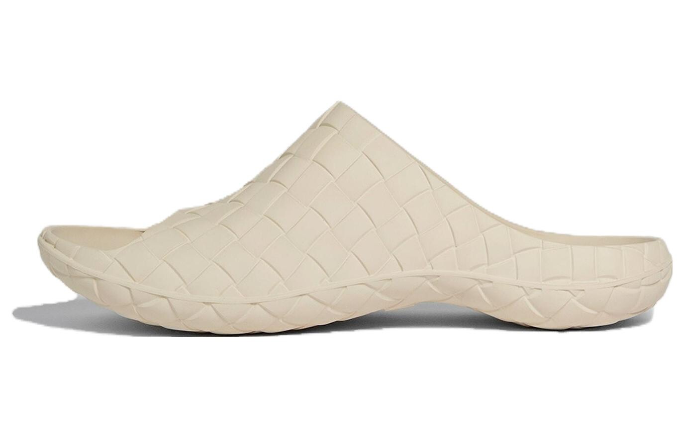

Шлепанцы мужские бежевые Bottega Veneta