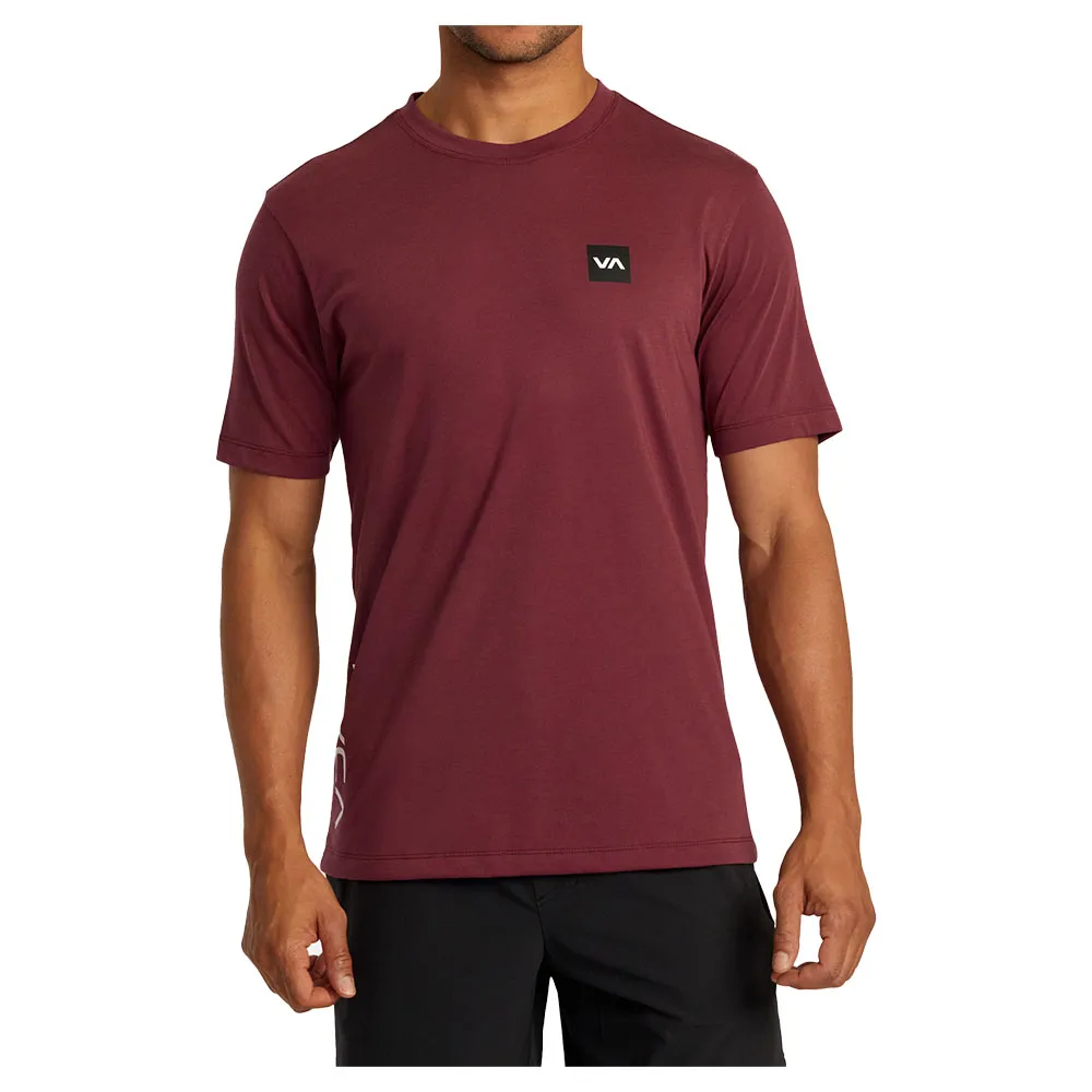 

Футболка Rvca AVYZT01368, красный