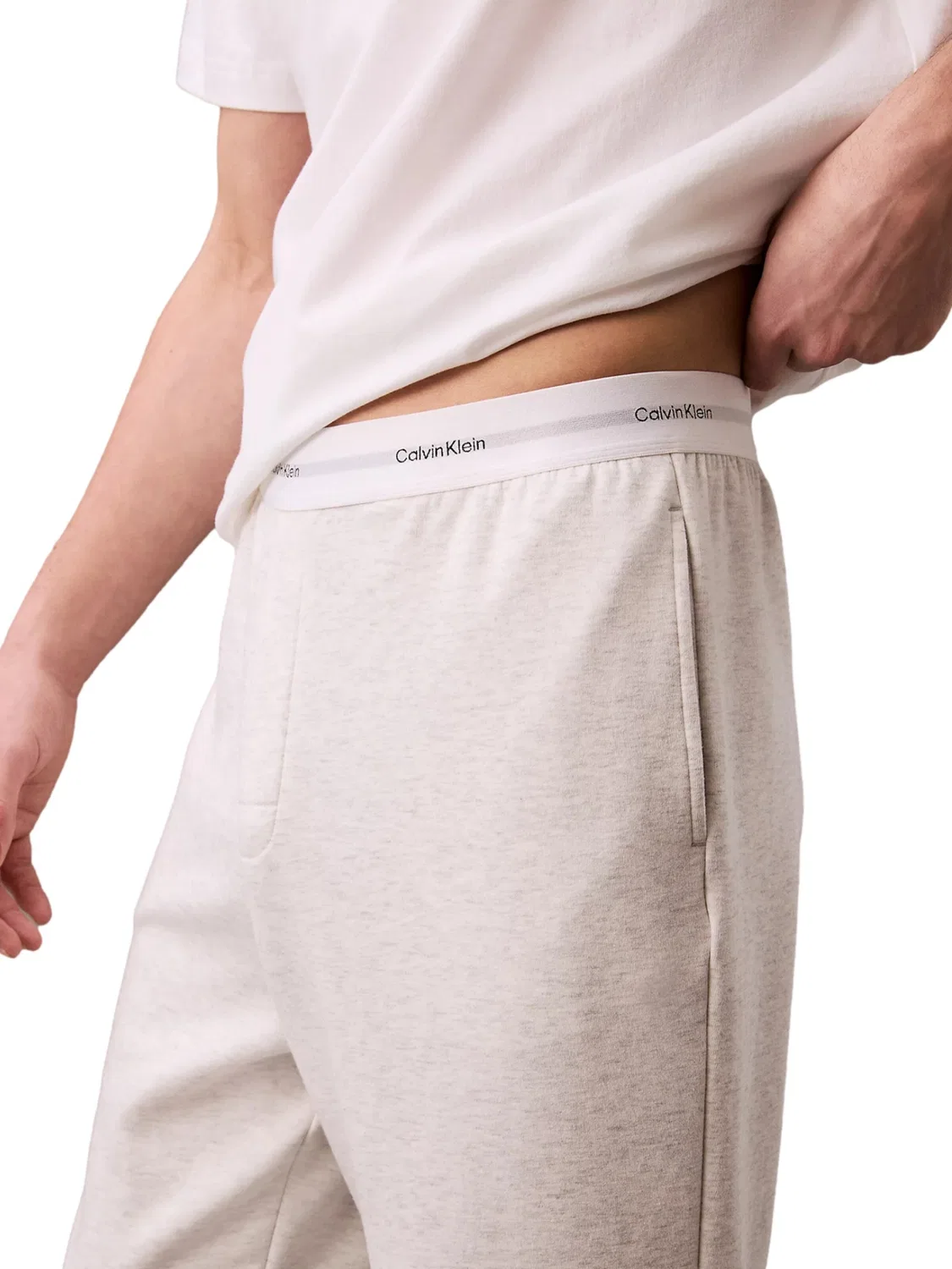 Брюки Calvin Klein Regular серого цвета — фото 4
