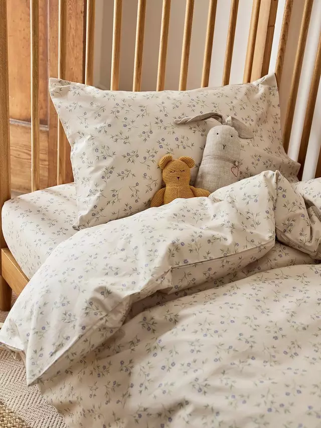 

Комплект из пододеяльника и наволочки Piglet in Bed Kids' Floral Cotton, кремовый