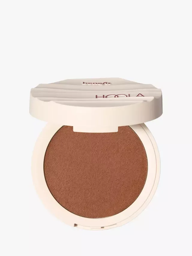 Кремовый бронзер Hoola Wave Benefit, Medium Deep