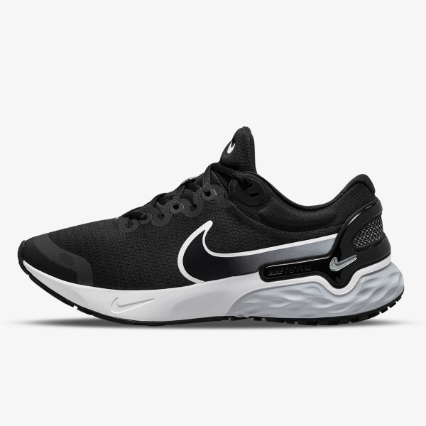 

Кроссовки обновляют пробег 3 Nike, черный