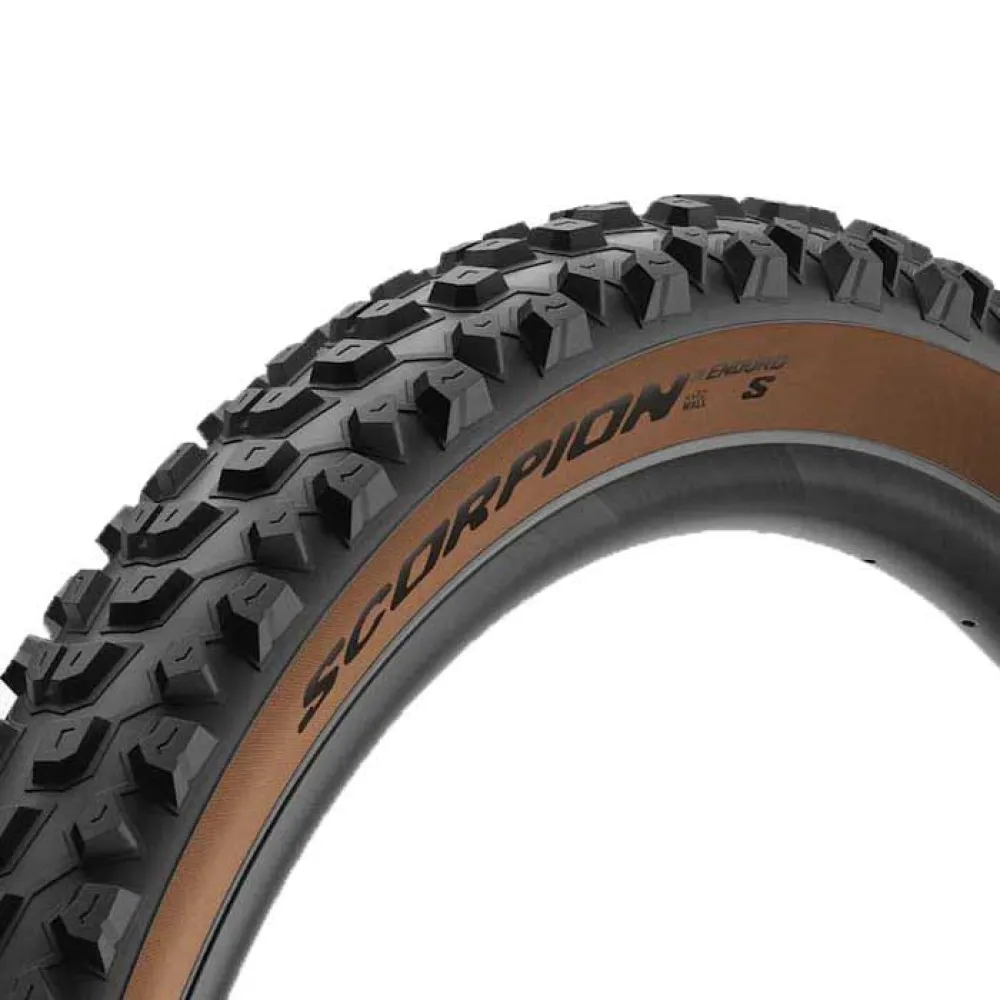 

Шина для горного велосипеда Pirelli Scorpion Enduro S Classic Tubeless 29´´ x 2.40, золотой