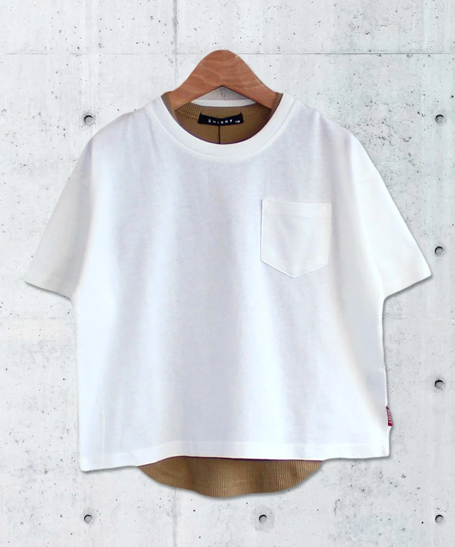 Детская футболка с карманом THE CASUAL белая