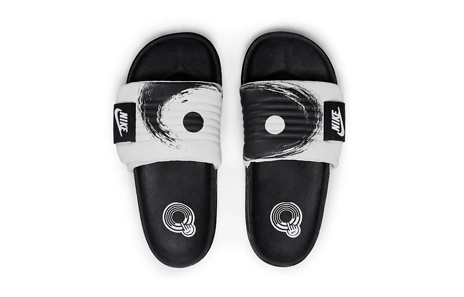 Шлепанцы Nike Offcourt Black White — фото 3