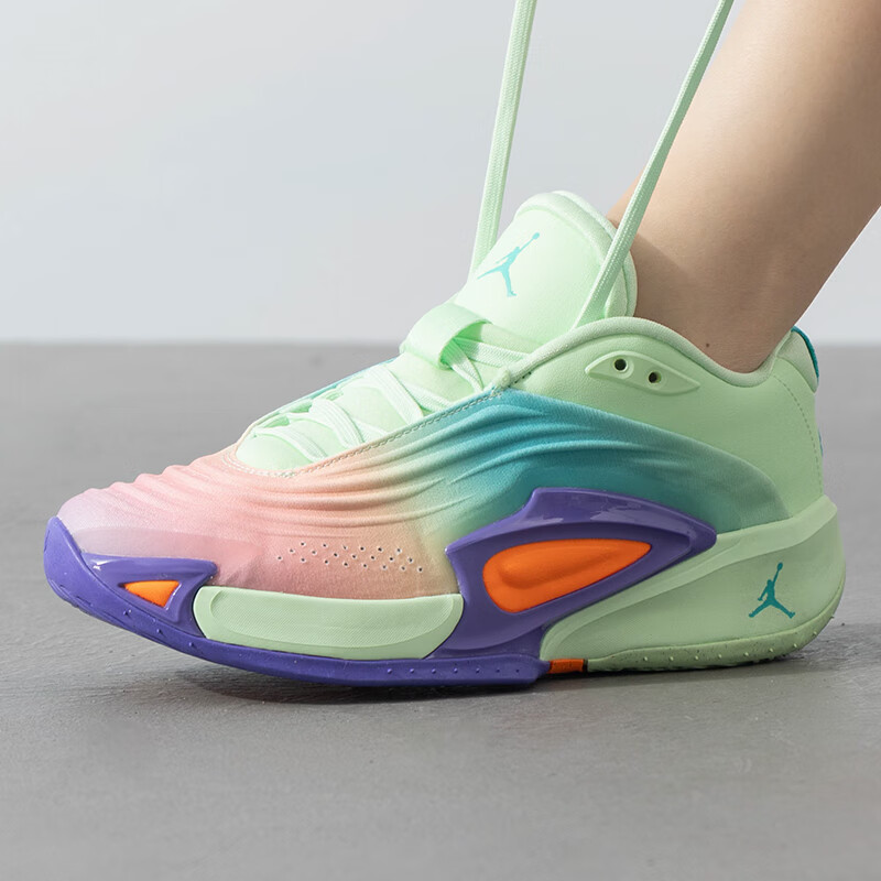 Детские баскетбольные кроссовки Jordan Luka 3, зеленые с фиолетовым — фото 2