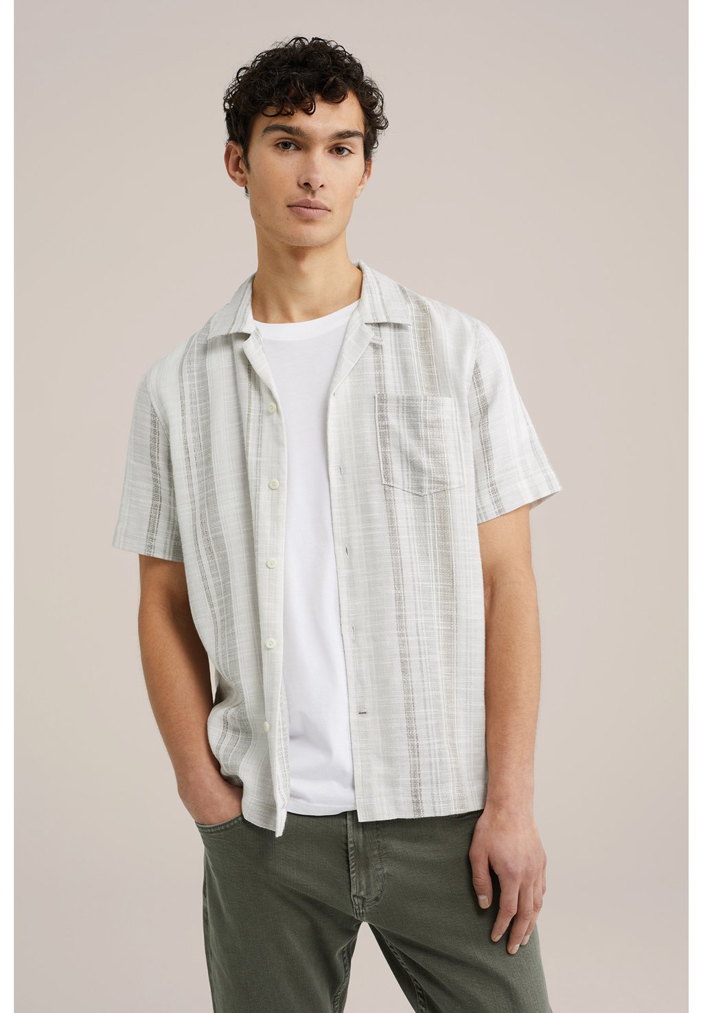 

Рубашка WE FASHION, бежевый