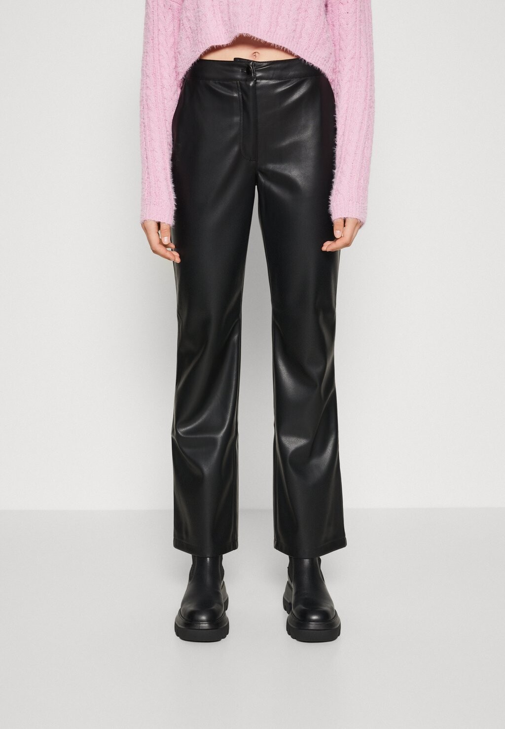 

Брюки PCNICHA WIDE PANT Pieces, черный