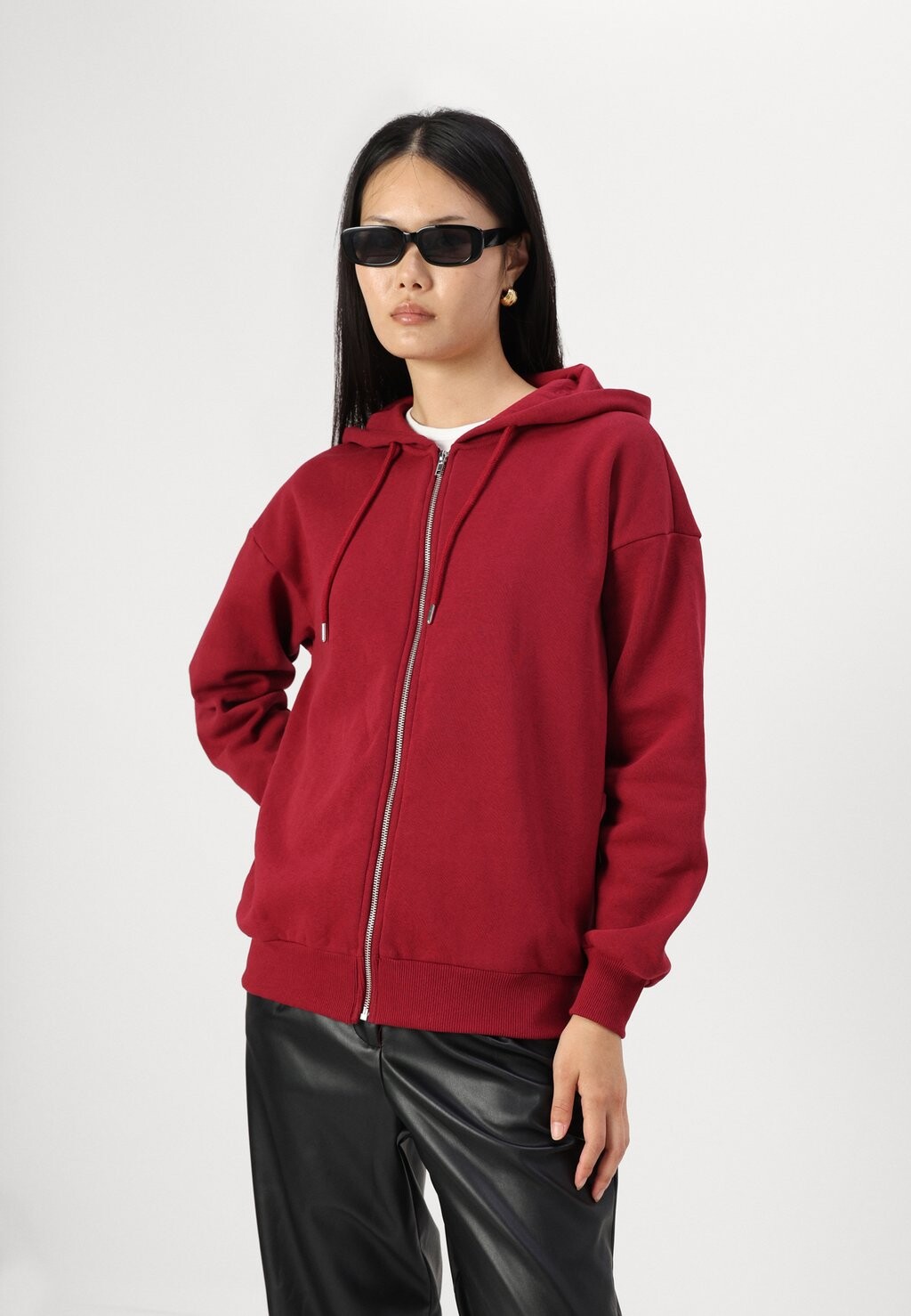

Толстовка с капюшоном ZIP HOODIE Gina Tricot, красный