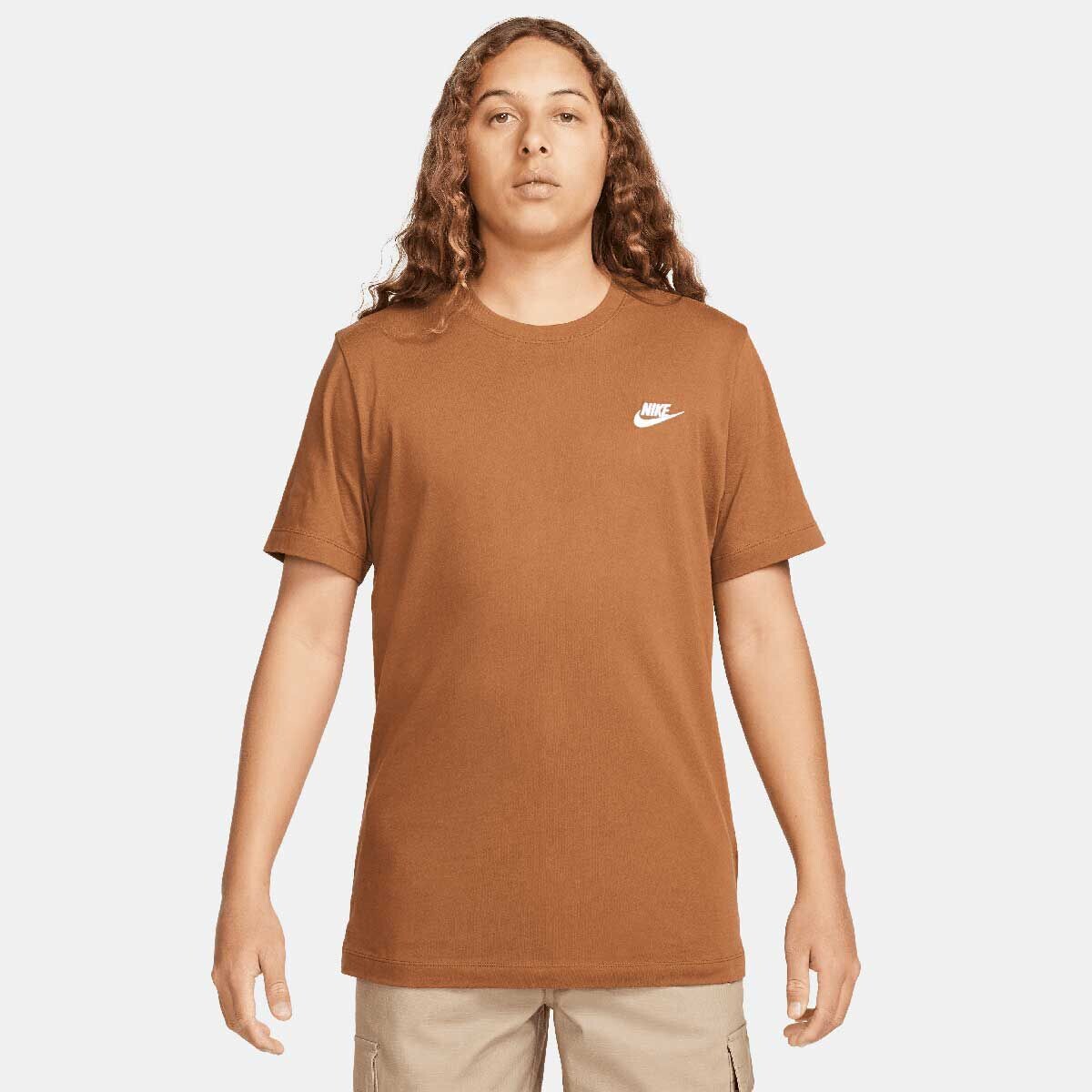 

Футболка NSW CLUB T-SHIRT Nike, цвет Schwarz/Weiß