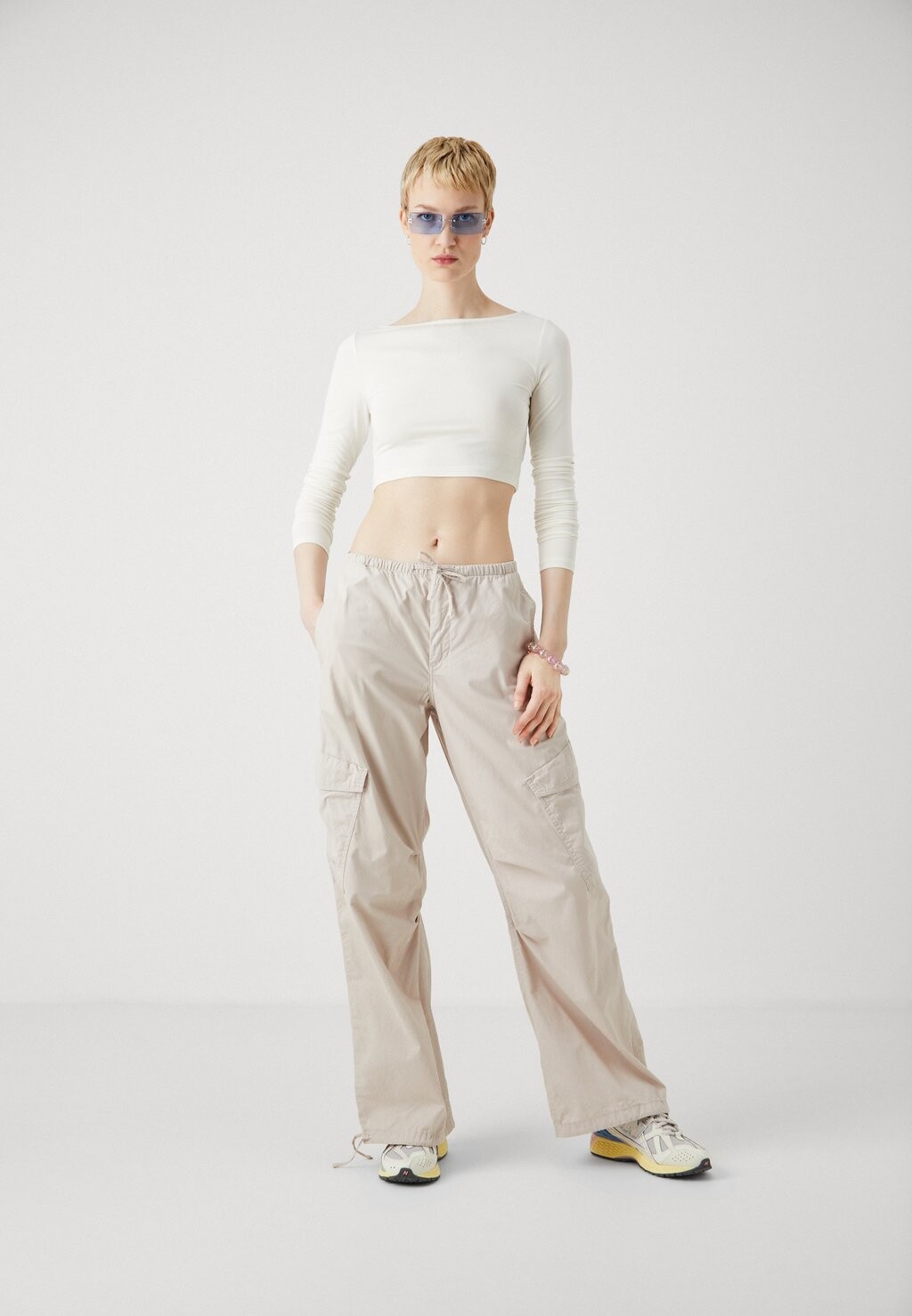 

Рубашка с длинным рукавом SOFT TOUCH CROPPED Gina Tricot Tall, кремовый
