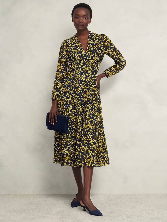 

Платье с принтом в виде лепестков авроры Hobbs, цвет Navy/Yellow