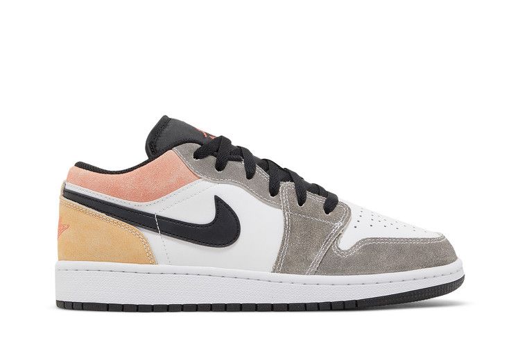 Кроссовки Air Jordan Air Jordan 1 Low SE GS 'Flight Club', белый — фото 2