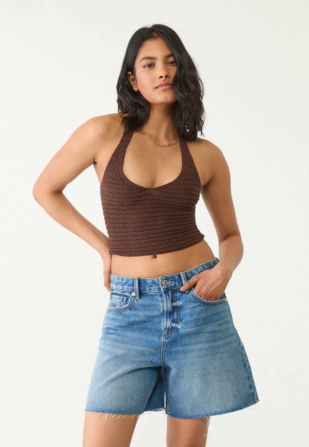 

Топ HALTER Stradivarius, темно-коричневый