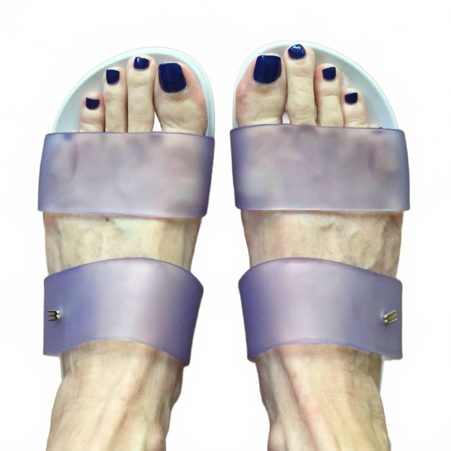 Женские блестящие сандалии Cosmic в прозрачном цвете Melissa, Clear — фото 2