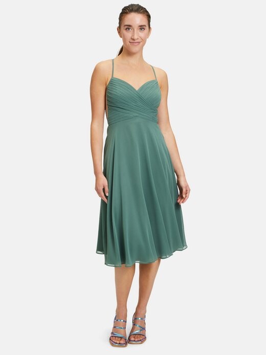 

Коктейльное платье Vera Mont, хаки