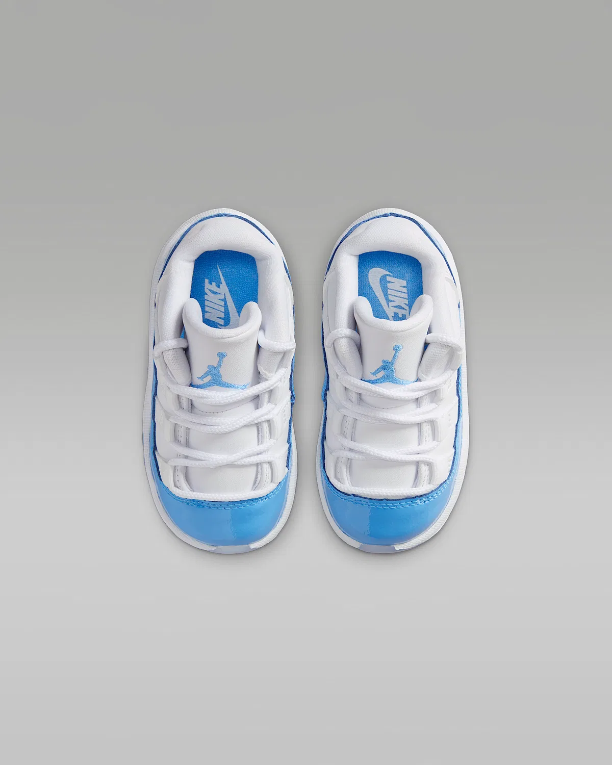 Кроссовки Jordan 11 Retro Low "University Blue" для малышей, White/Black/University Blue — фото 4