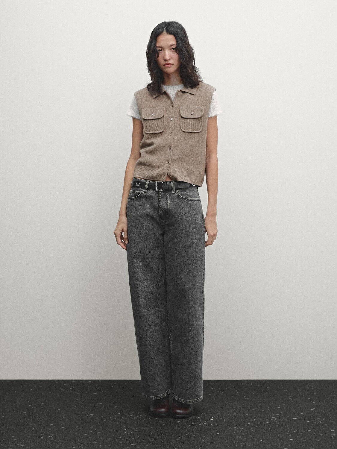 

Укороченный трикотажный жилет с карманами Massimo Dutti, коричневый