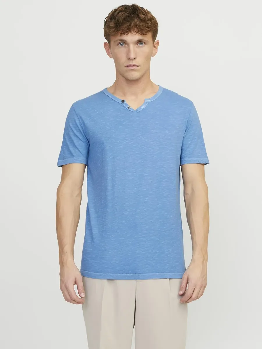 

Футболка Jack & Jones "JJESPLIT NECK TEE SS NOOS", цвет Pacific Coast