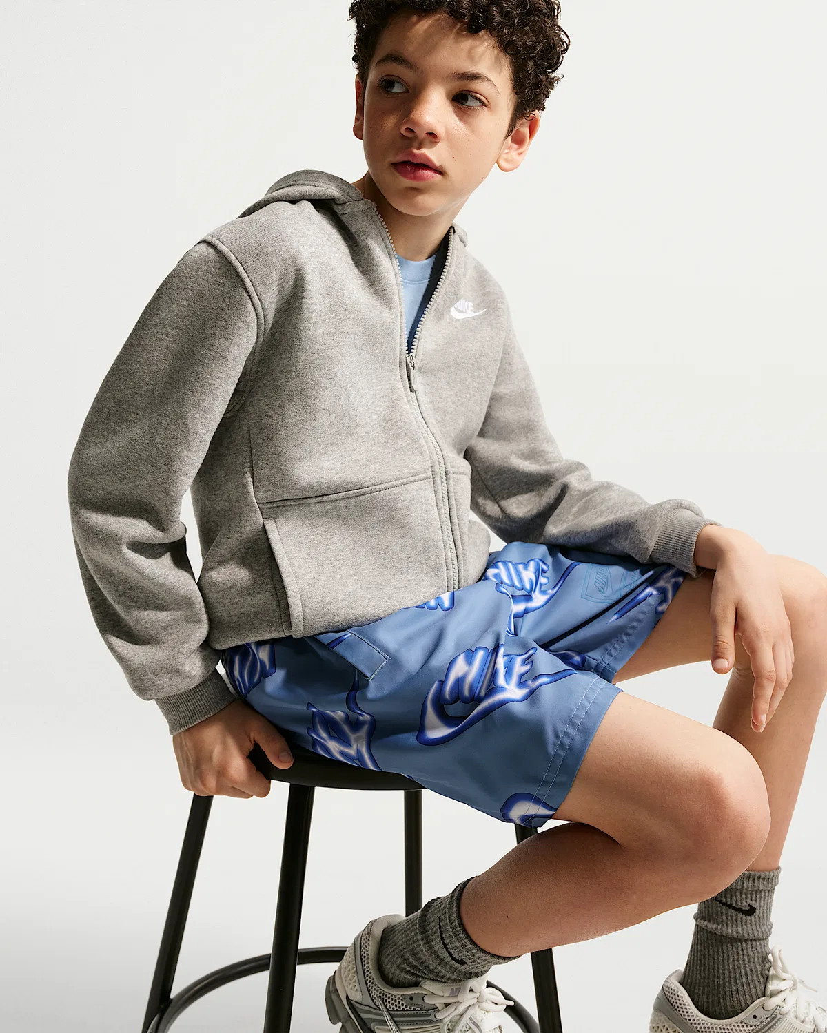 Детские шорты Nike Sportswear Club Woven 6", Work Blue/Star Blue — фото 4