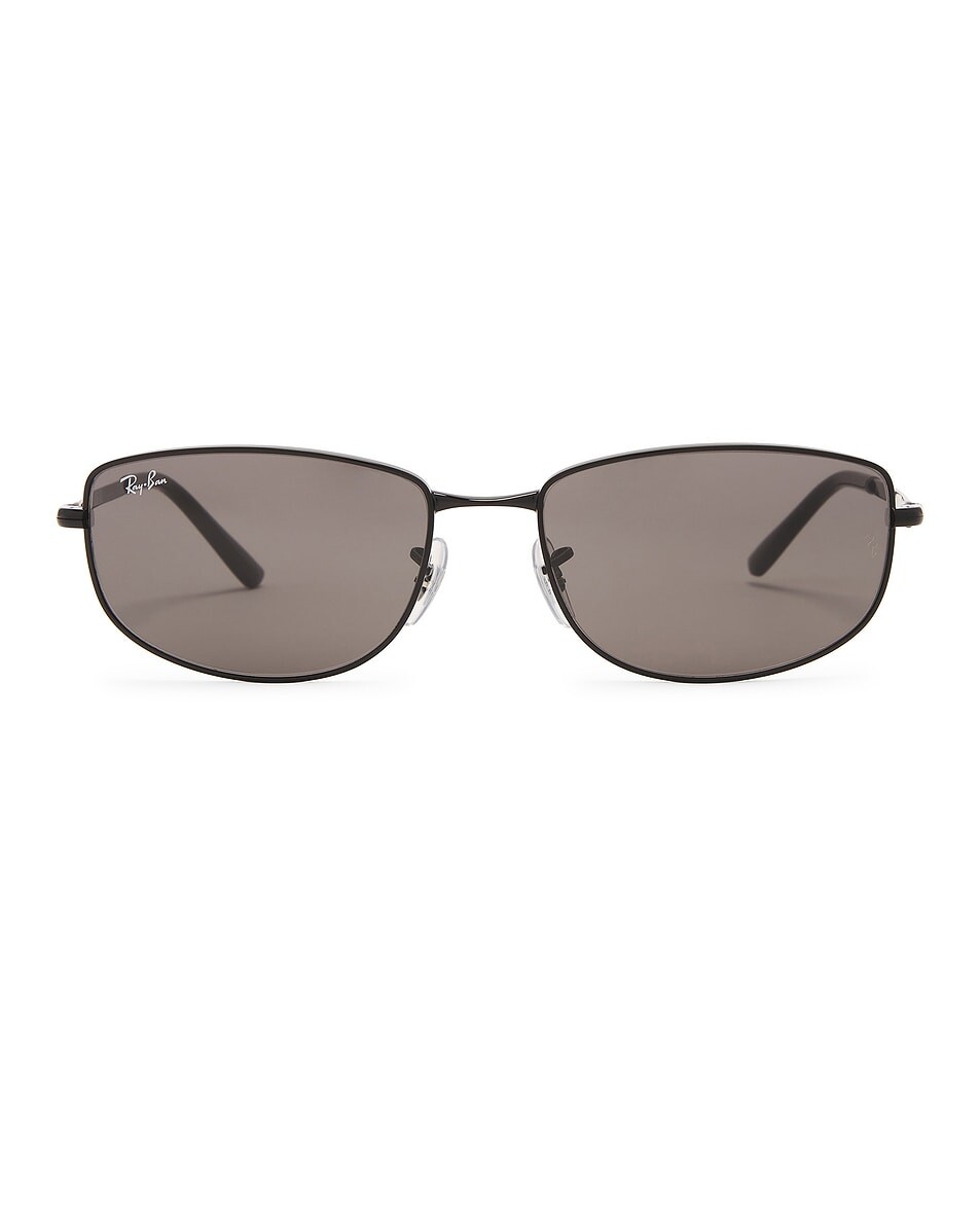 

Овальные солнцезащитные очки Ray-Ban, черный