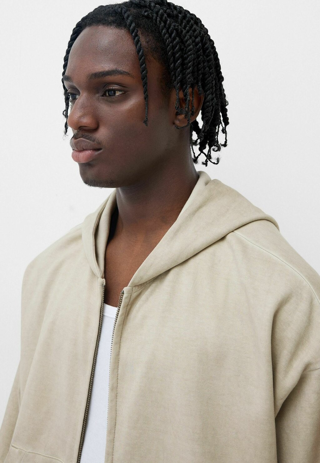 

Толстовка на молнии WASHED ZIPPED Bershka, бежевый