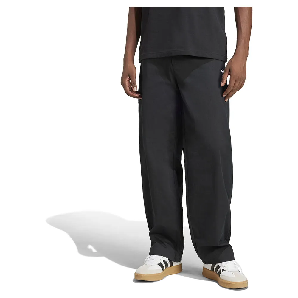 

Брюки чинос adidas Originals Trefoil Essentials, черный
