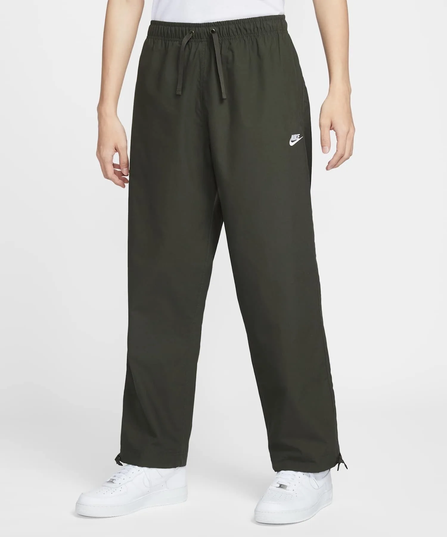 Мужские спортивные брюки Nike Sportswear Club IF0735-356 оливковые