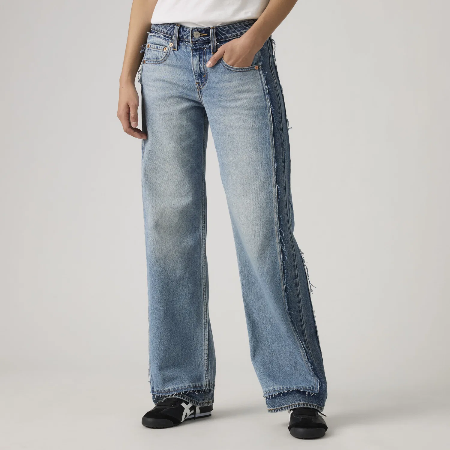 Деконструированные низкие свободные женские джинсы Levi's, Medium Wash — фото 2