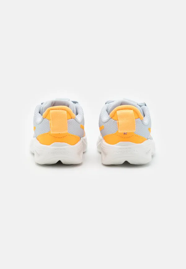 Кроссовки для бега по шоссе star runner 4 Nike Performance, Pure Platinum/Peach Cream/Echo Pink/Summit White — фото 3