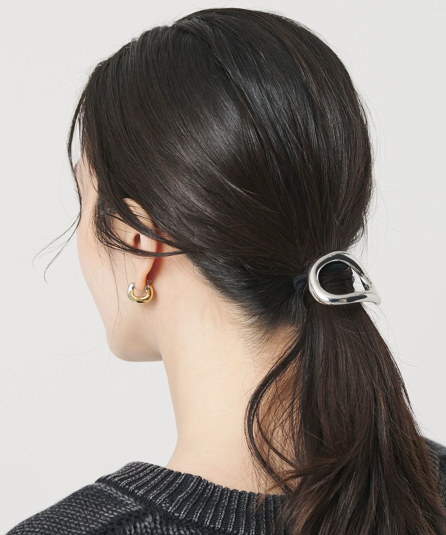 Резинка для волос в форме боба Beauty&Youth United Arrows, Silver — фото 2