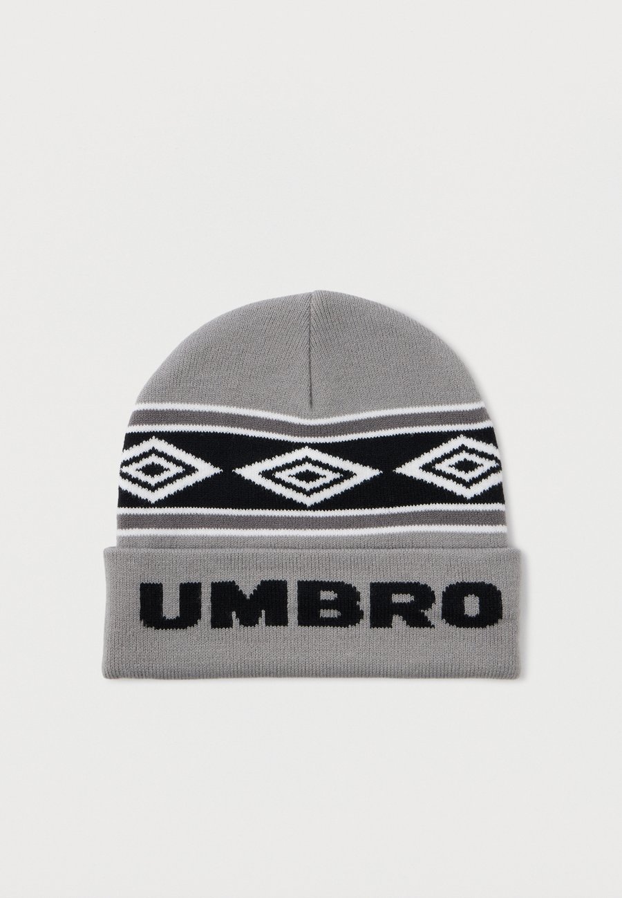 

Шапка Umbro DIAMOND INTARSIA BEANIE UNISEX, Ultimate Gray/Black/White/Grey
