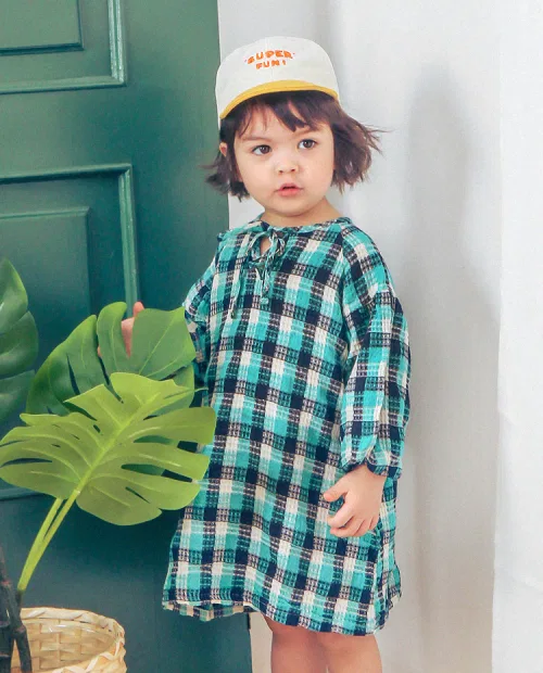 Детское платье в зеленую клетку BABYBLEE