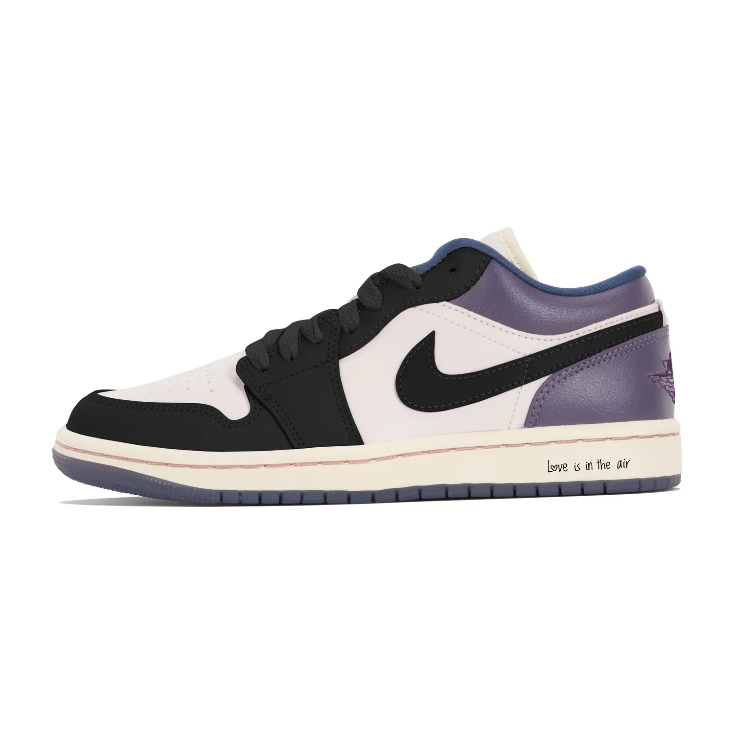 

Кроссовки Air Jordan 1 Vintage Basketball Shoes Women's Low-top Black/Pink/Purple, фиолетовый