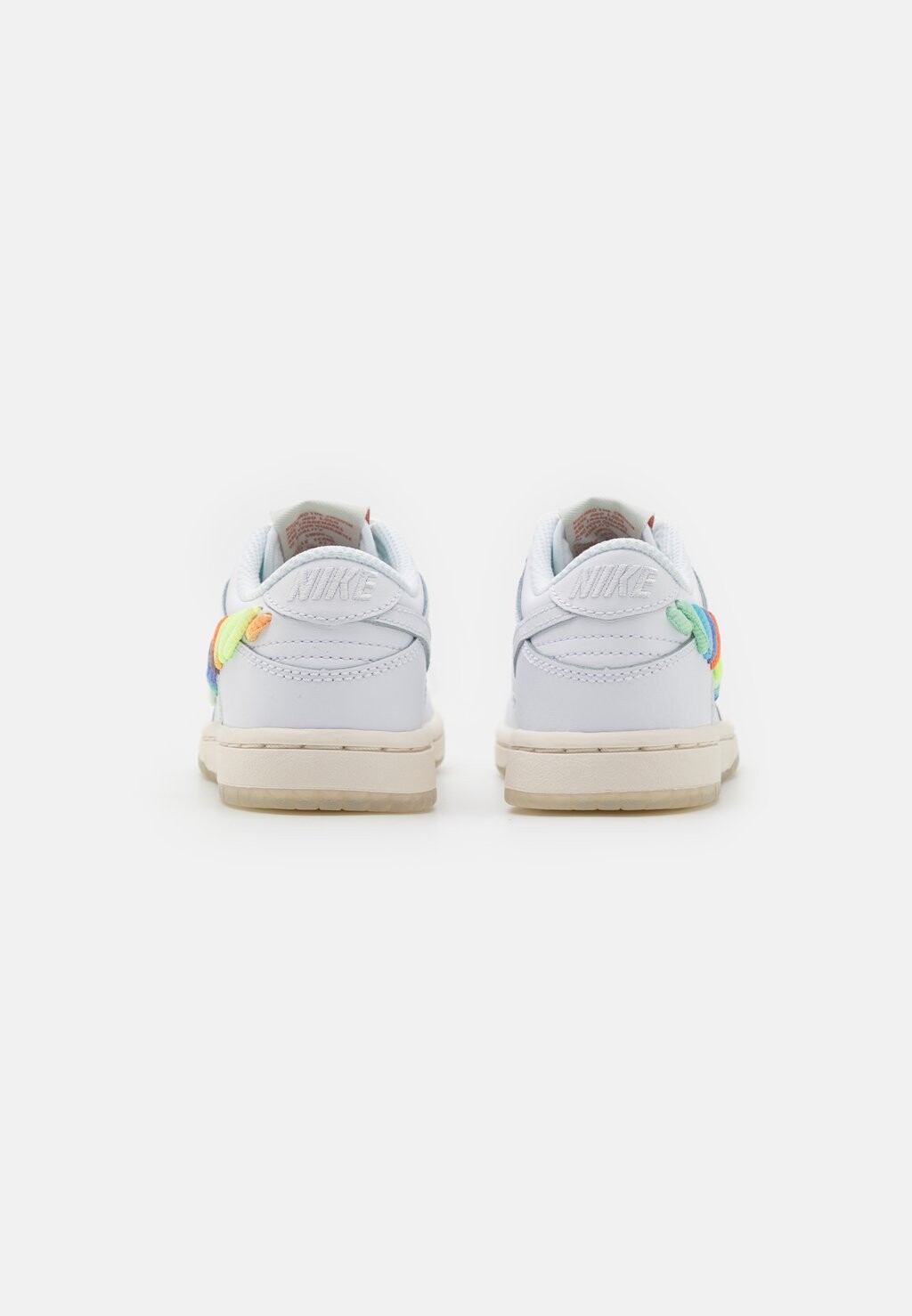 

Кроссовки на шнуровке DUNK SE UNISEX Nike, белый