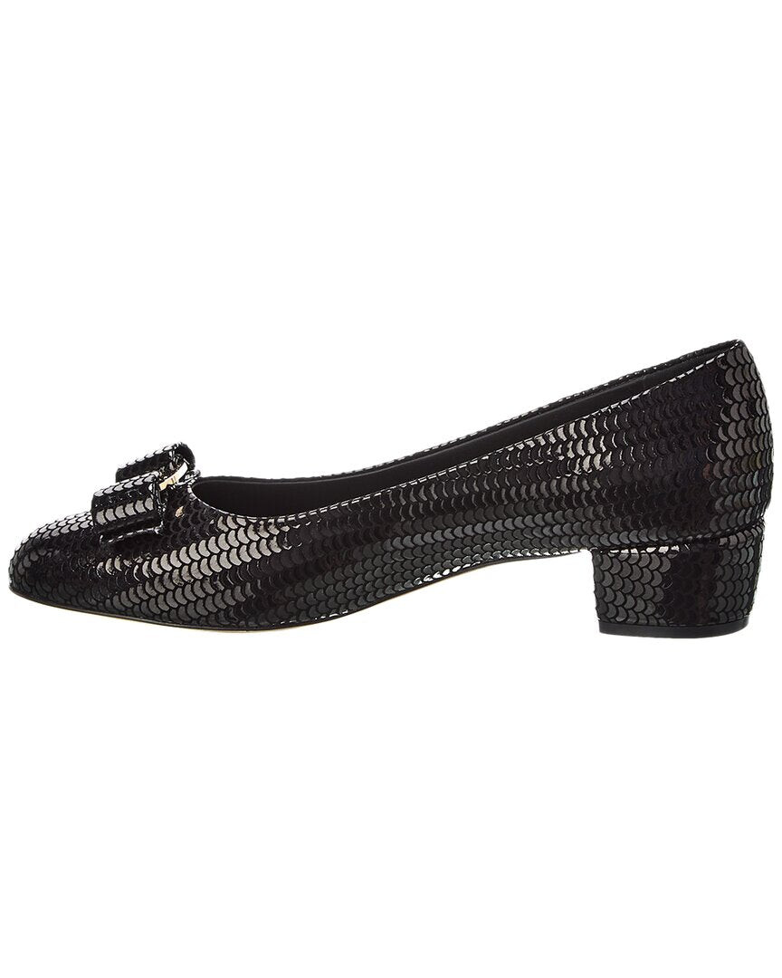 Замшевые туфли Ferragamo Vara с бантом Salvatore Ferragamo, черный — фото 3