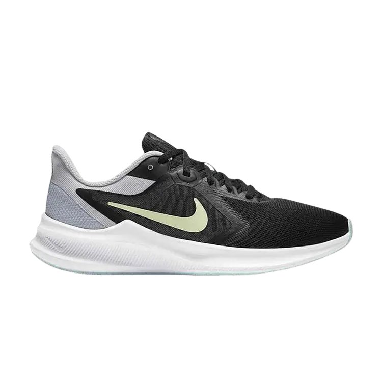 Кроссовки Nike Wmns Downshifter 10 'Black Barely Volt', черный