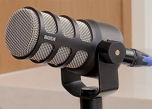 

Динамический микрофон RODE PodMic Cardioid Dynamic Podcasting Microphone