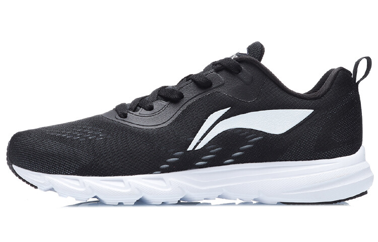 

Кроссовки мужские низкие черные Lining