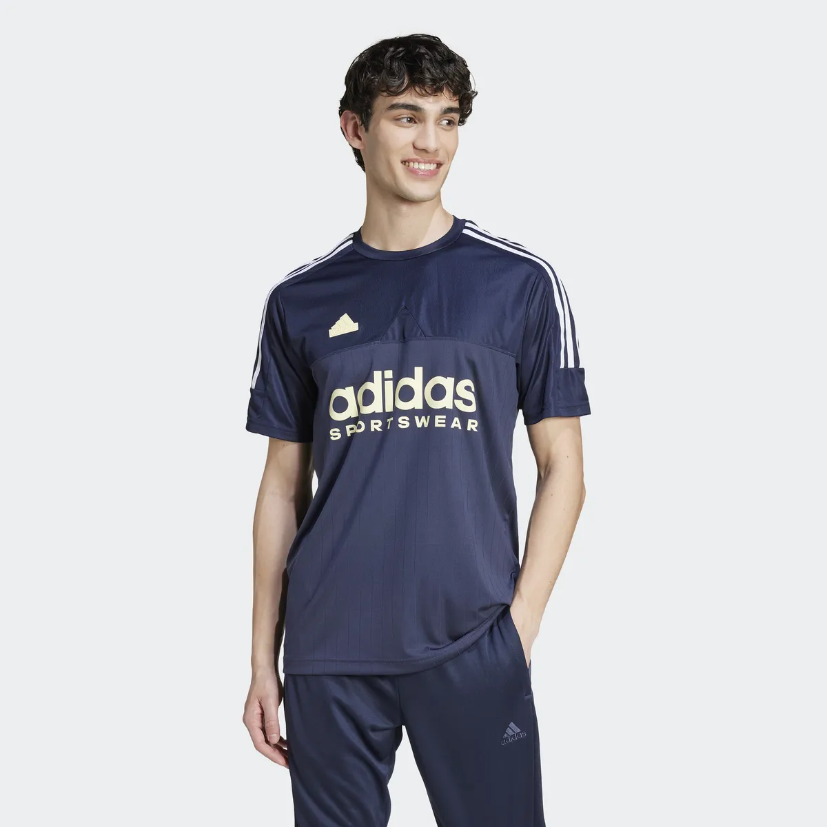 

Футболка Adidas Sportswear "M TIRO TEE Q1", цвет Legend Ink / Almost Yellow